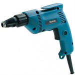 Шуруповерт сетевой Makita 6821